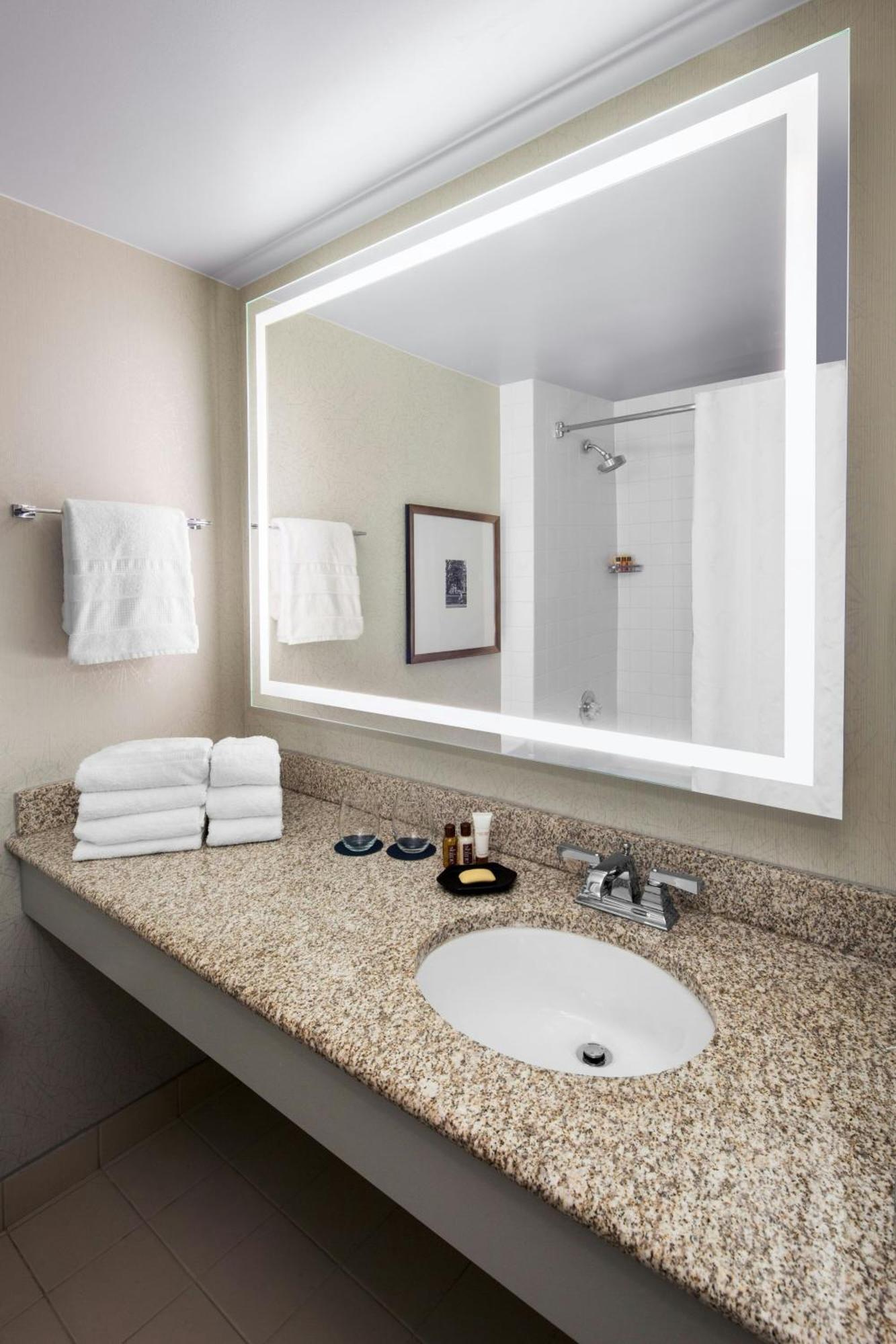Sheraton Raleigh Hotel Kültér fotó