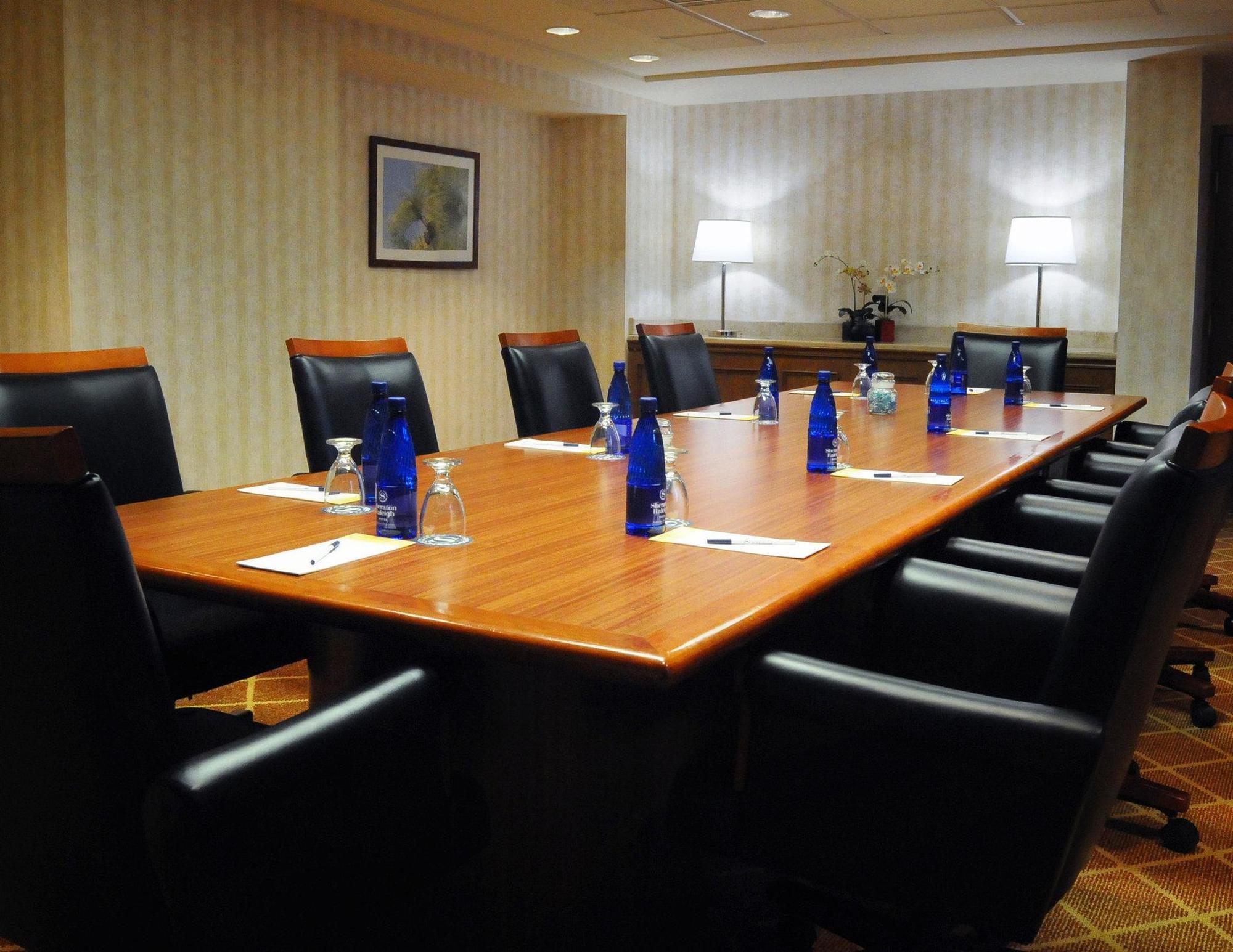 Sheraton Raleigh Hotel Kültér fotó